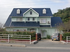 遮熱塗装で屋根を塗替え！防水性能も上がって家の寿命がグーンと伸びました
