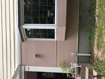 2102602YHF1.jpg