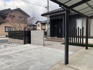 3102502HMY3.jpg